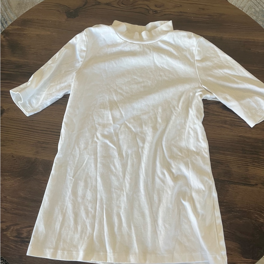 Uniqlo mock neck